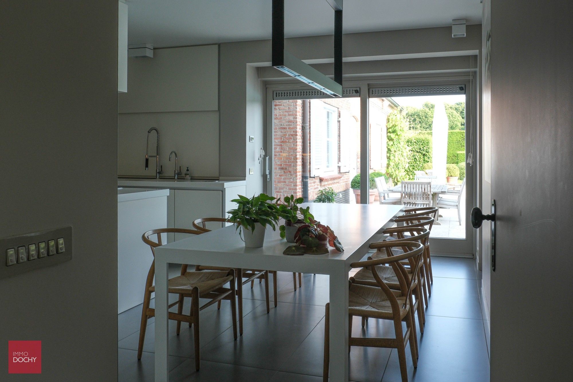 Ruime villa met zwembad en praktijkmogelijkheden foto 18