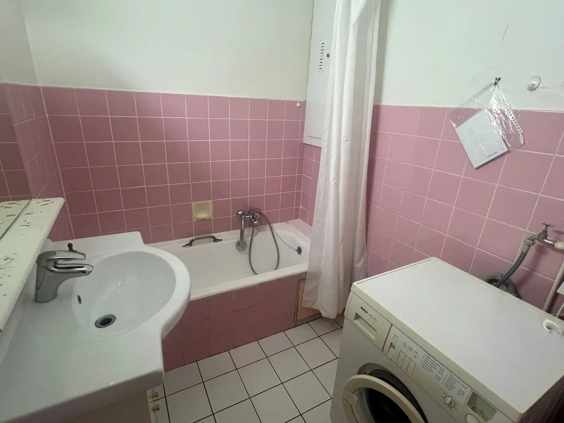 PRACHTIG APP MET 2 SLAAPKAMERS MET UITZICHT OP DE SQUARES foto 9