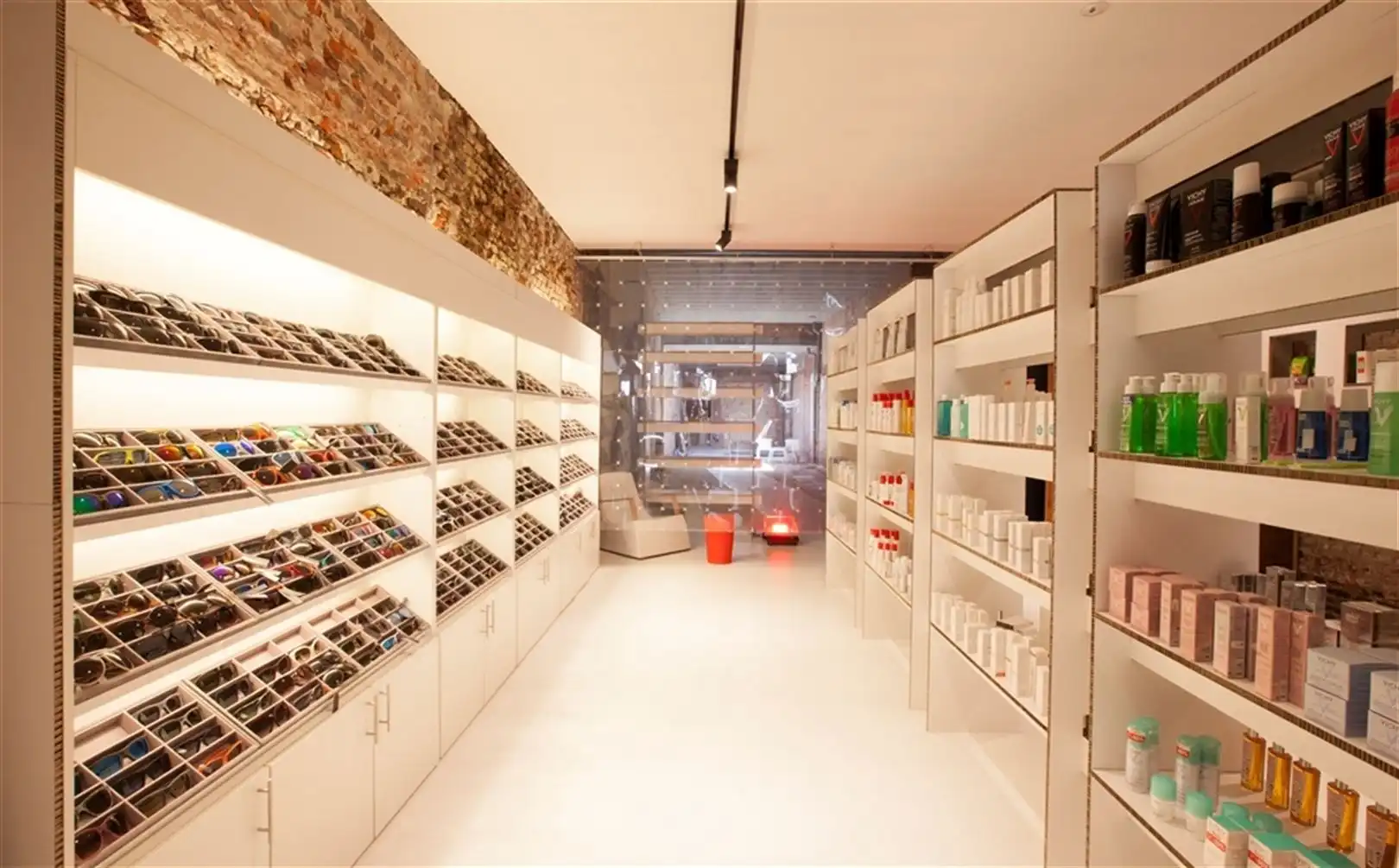 Te Huur Winkelpand in Centrum Hasselt foto 6