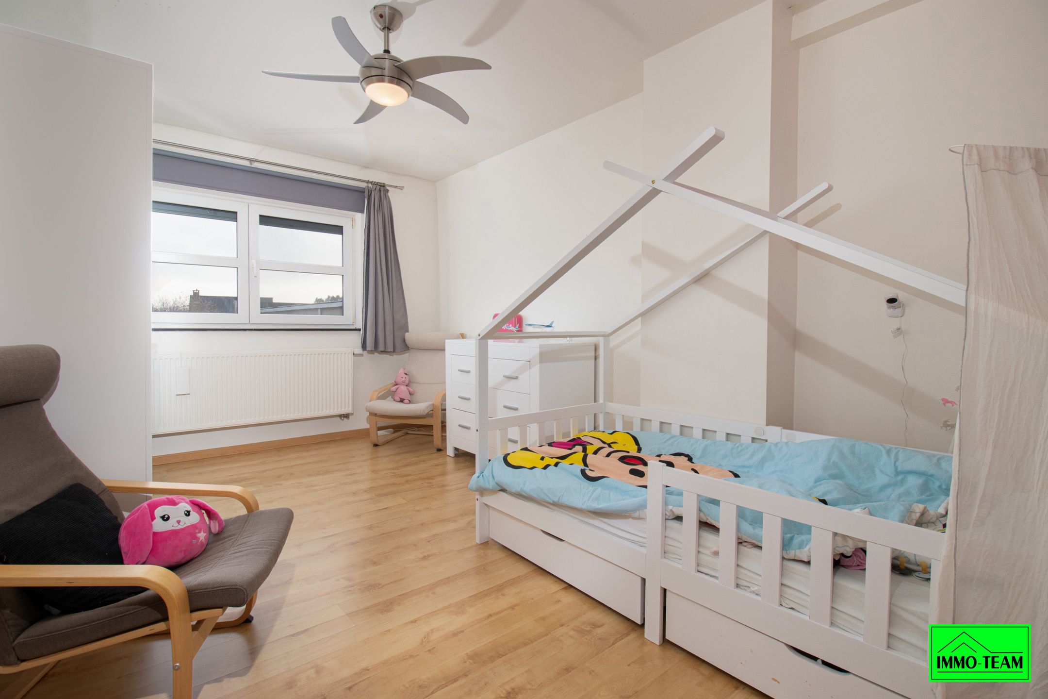 Halfopen gezinswoning met 3 ruime slaapkamers, EPC B foto 17