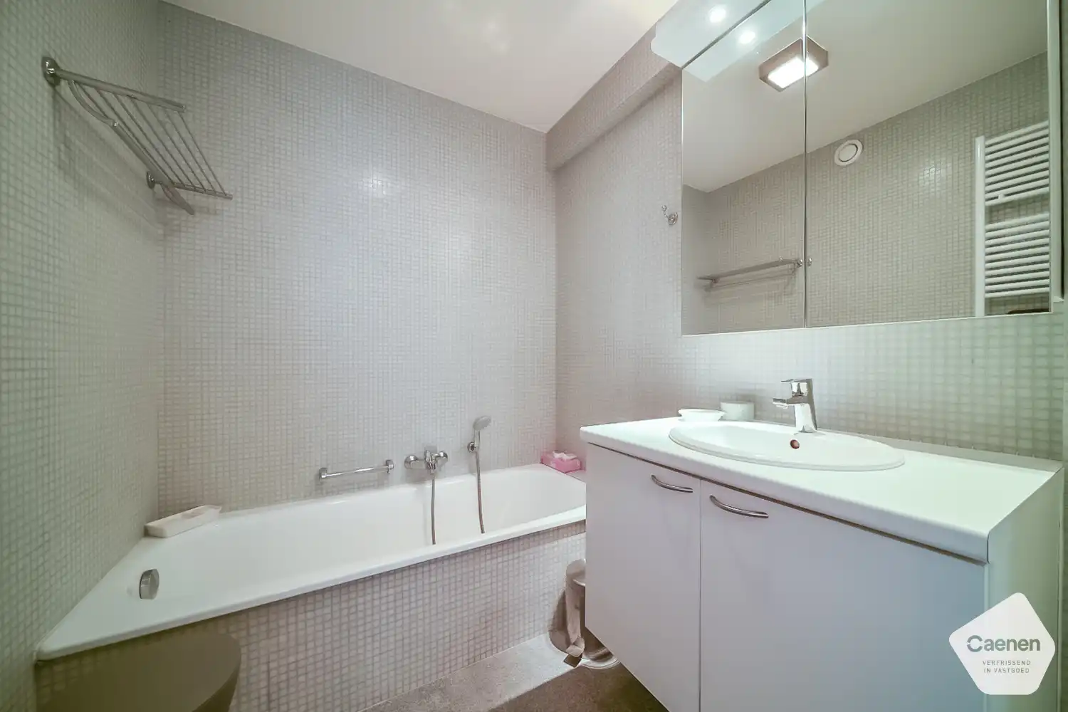 Exclusief wonen aan zee – instapklaar 2-slaapkamerappartement met adembenemend frontaal zeezicht foto 14