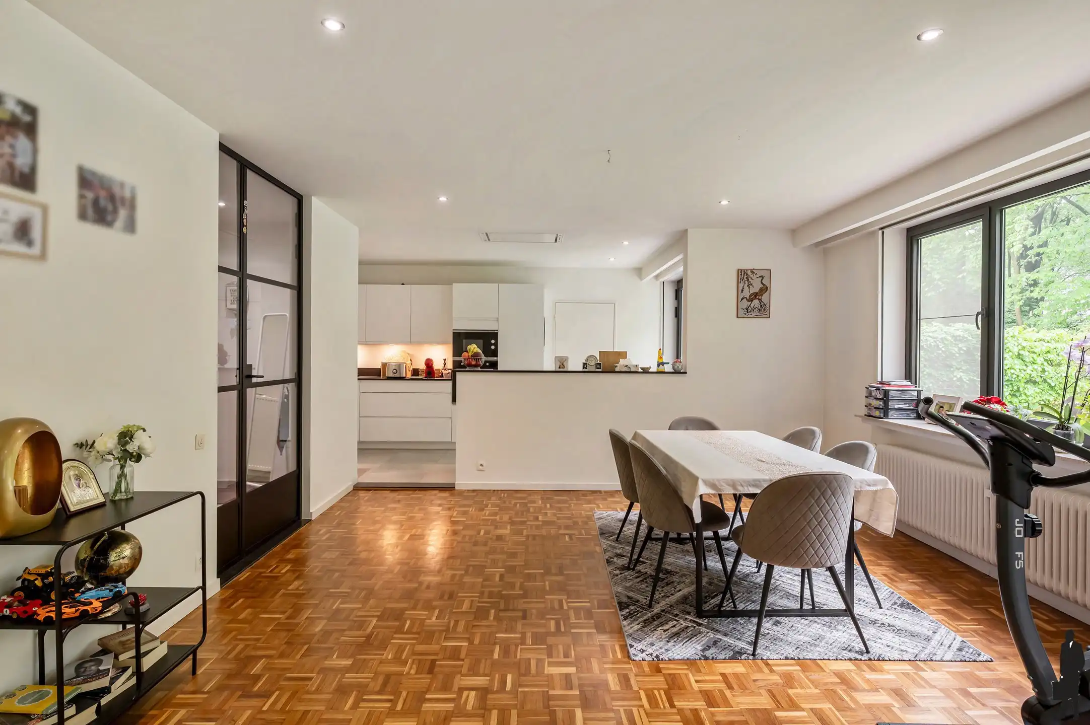 Ruim appartement op rustige locatie te Kapellen! foto 5