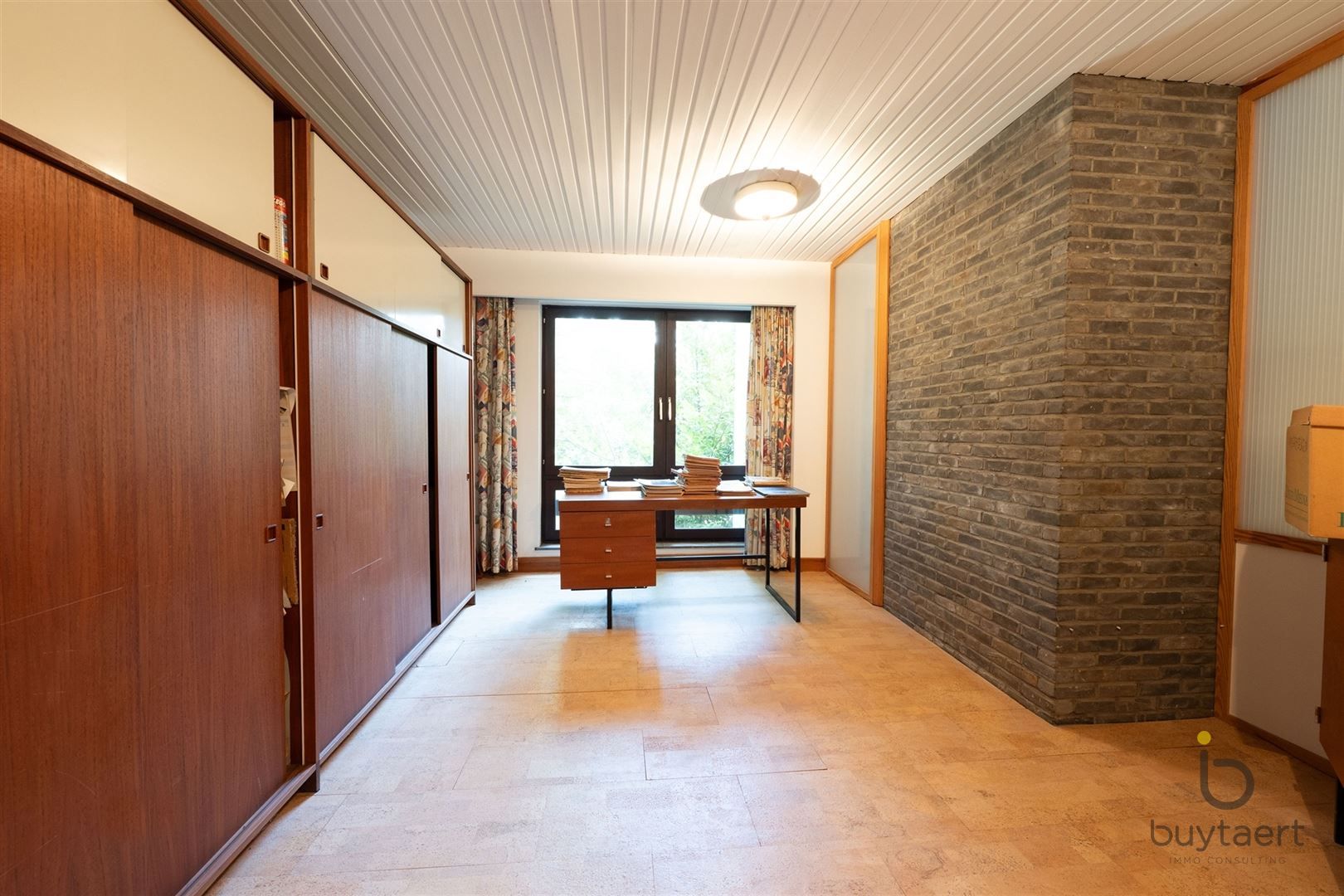 RUIMTE, LICHT ÉN KARAKTER: TE RENOVEREN 70’S VILLA MIDDEN IN HET GROEN! foto 56