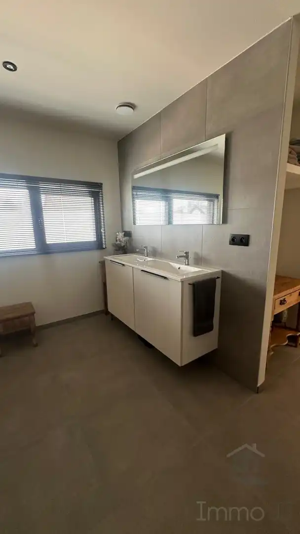 Energiezuinige woning met 2 slpks. foto 9