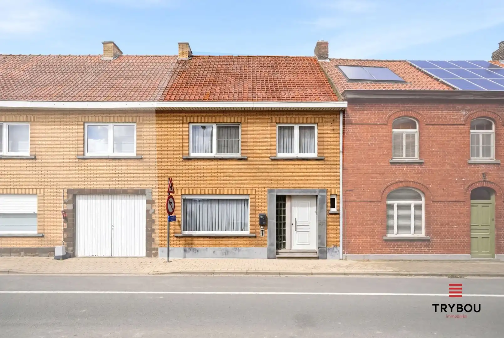 Gezellige gezinswoning met 3 slaapkamers te koop in Langemark! foto {{pictureIndex}}