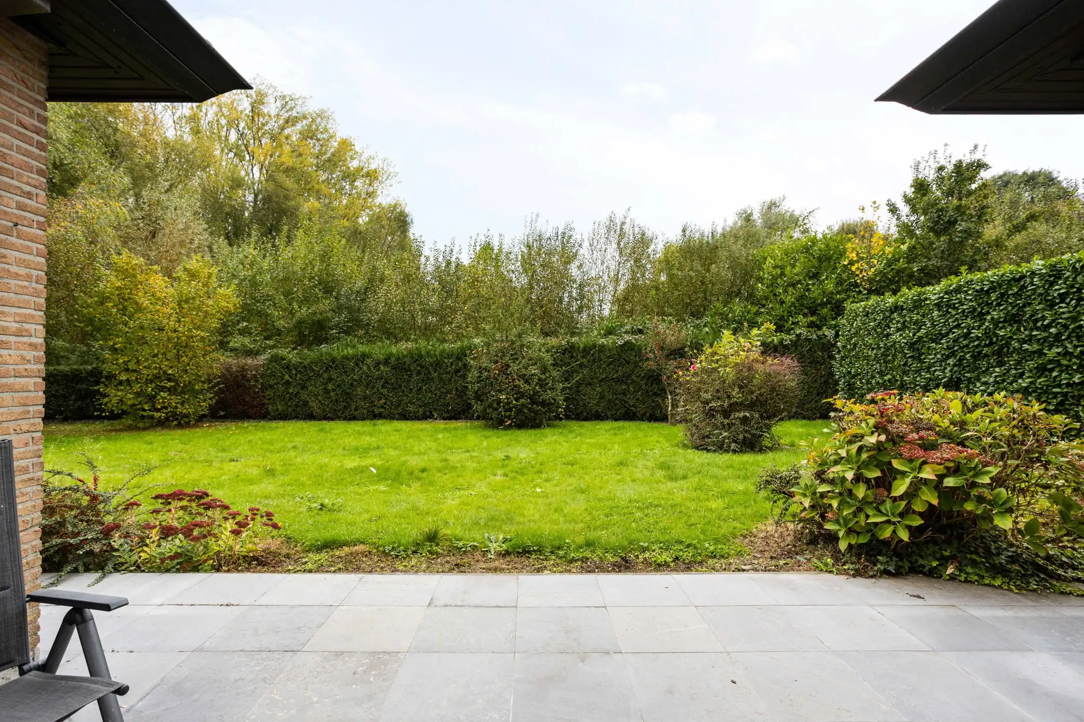 Solide gelijkvloerse woning op een heel goede locatie! foto 27