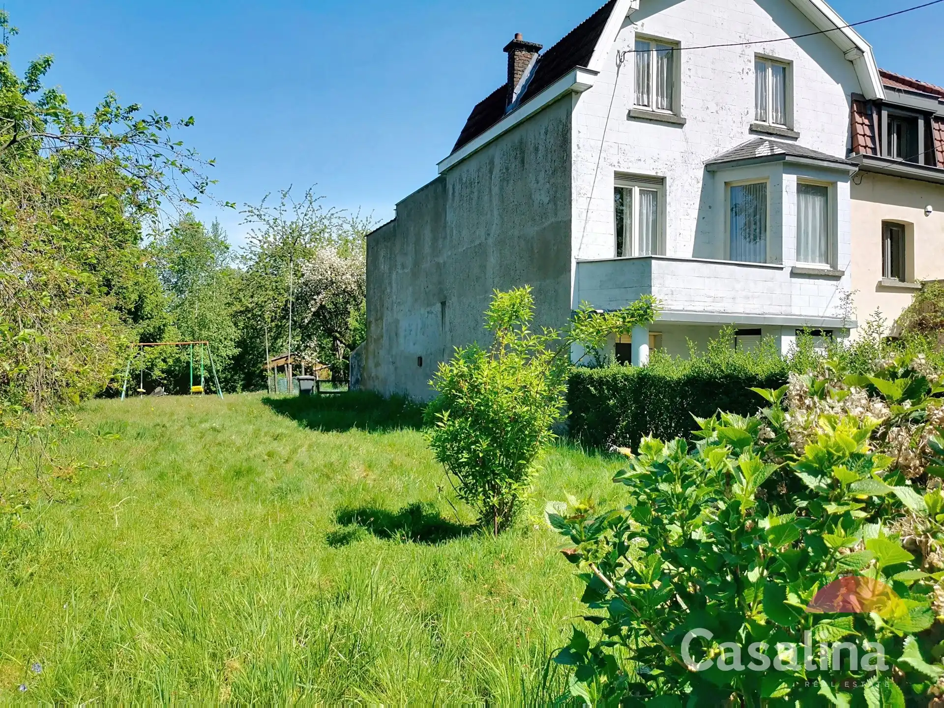 Bouwgrond nabij Place Dumont  foto {{pictureIndex}}