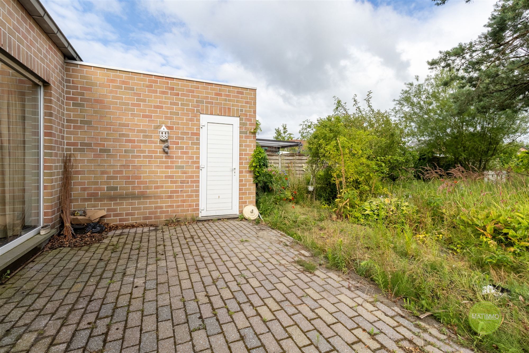 Instapklare gezinswoning met tuin en garage in Balen foto 17