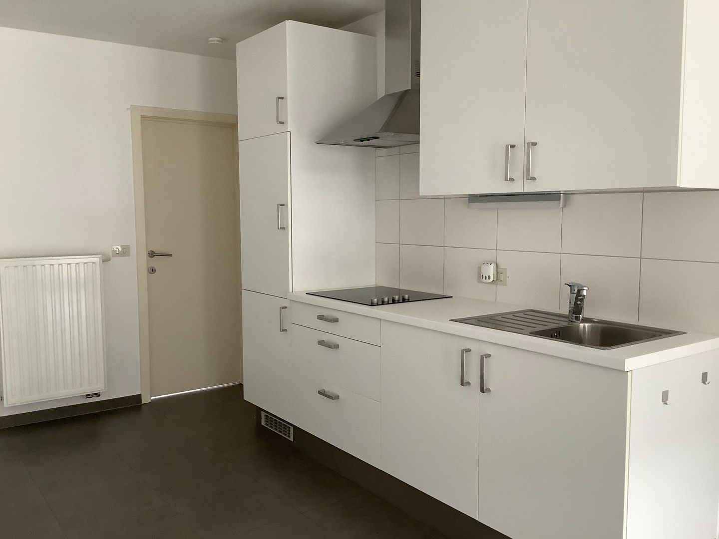 Mooi appartement in centrum Eeklo met 1 slpk en terras foto 3