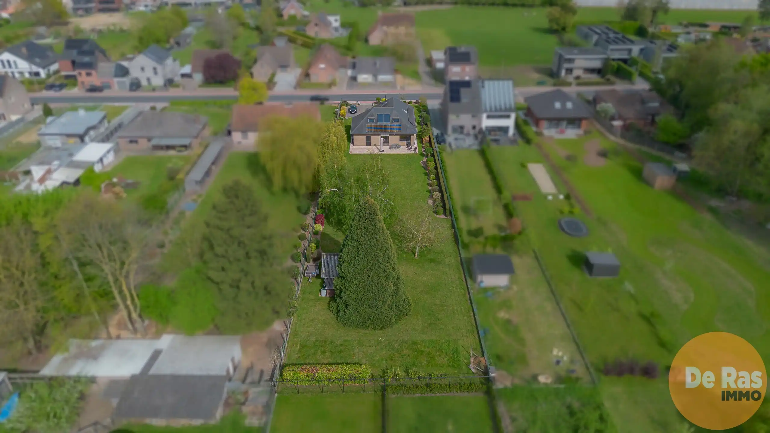 HEKELGEM –Mooie villa met 4 slaapkamers en schitterende tuin foto 25