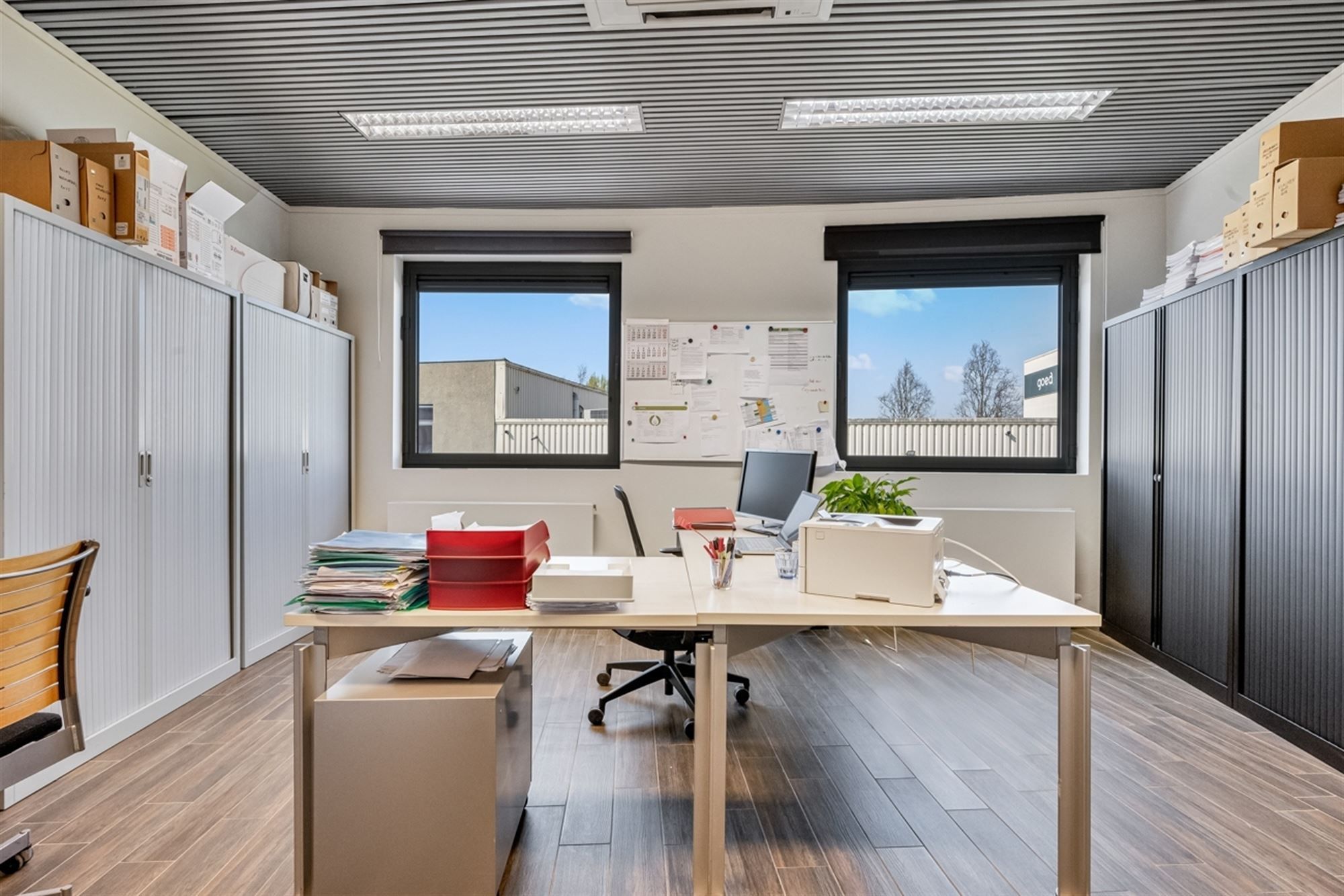 Instapklaar kantorencomplex op toplocatie ten zuiden van Gent foto 23
