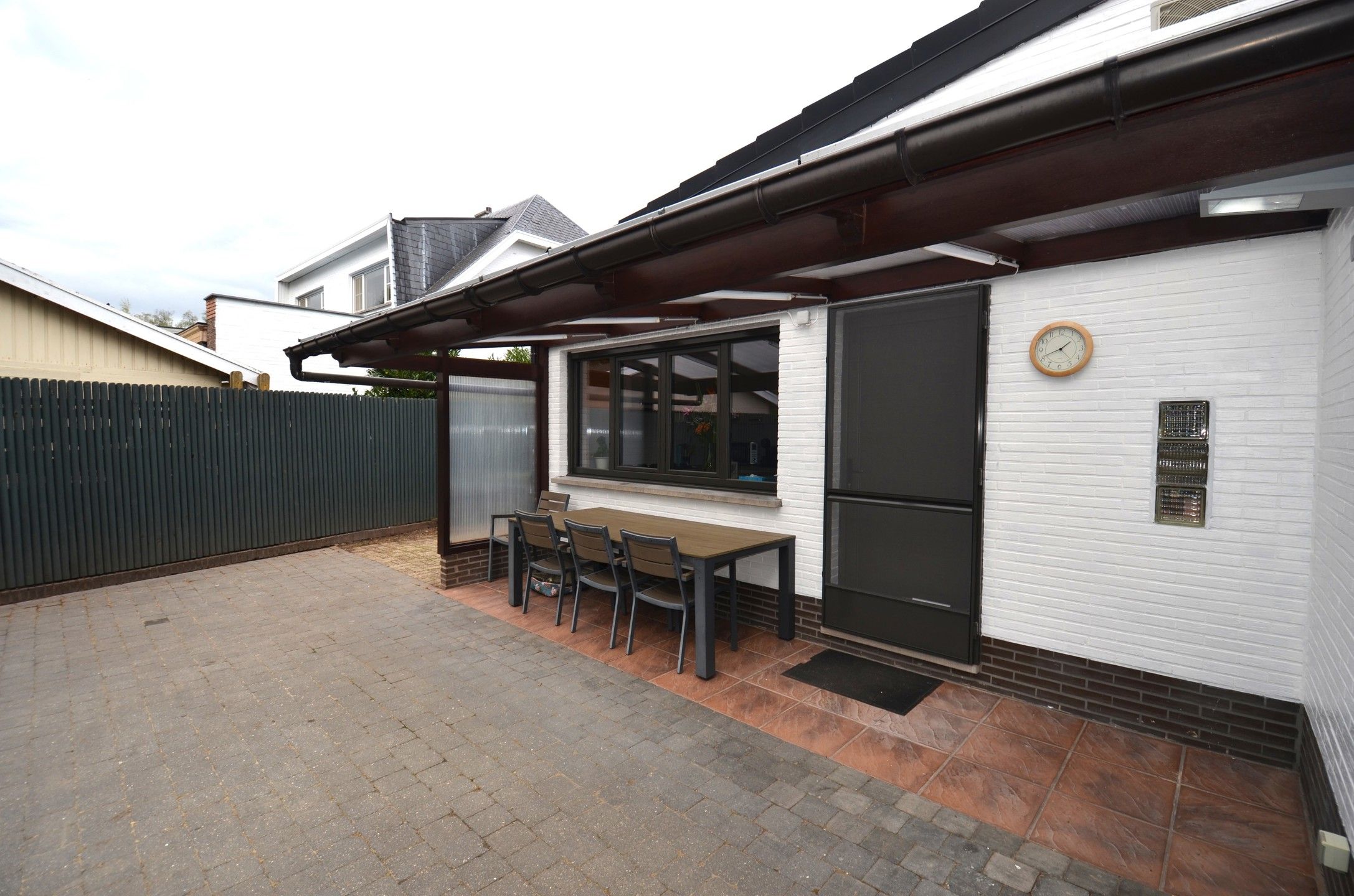 Laagbouwwoning in een doodlopende straat foto 17