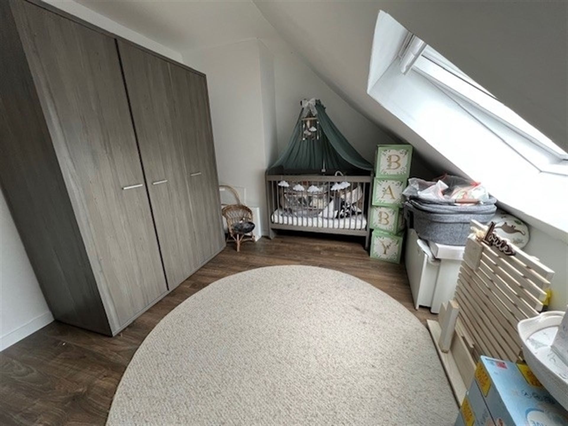 Gezellige woning gelegen in een rustige, doodlopende straat! foto 14