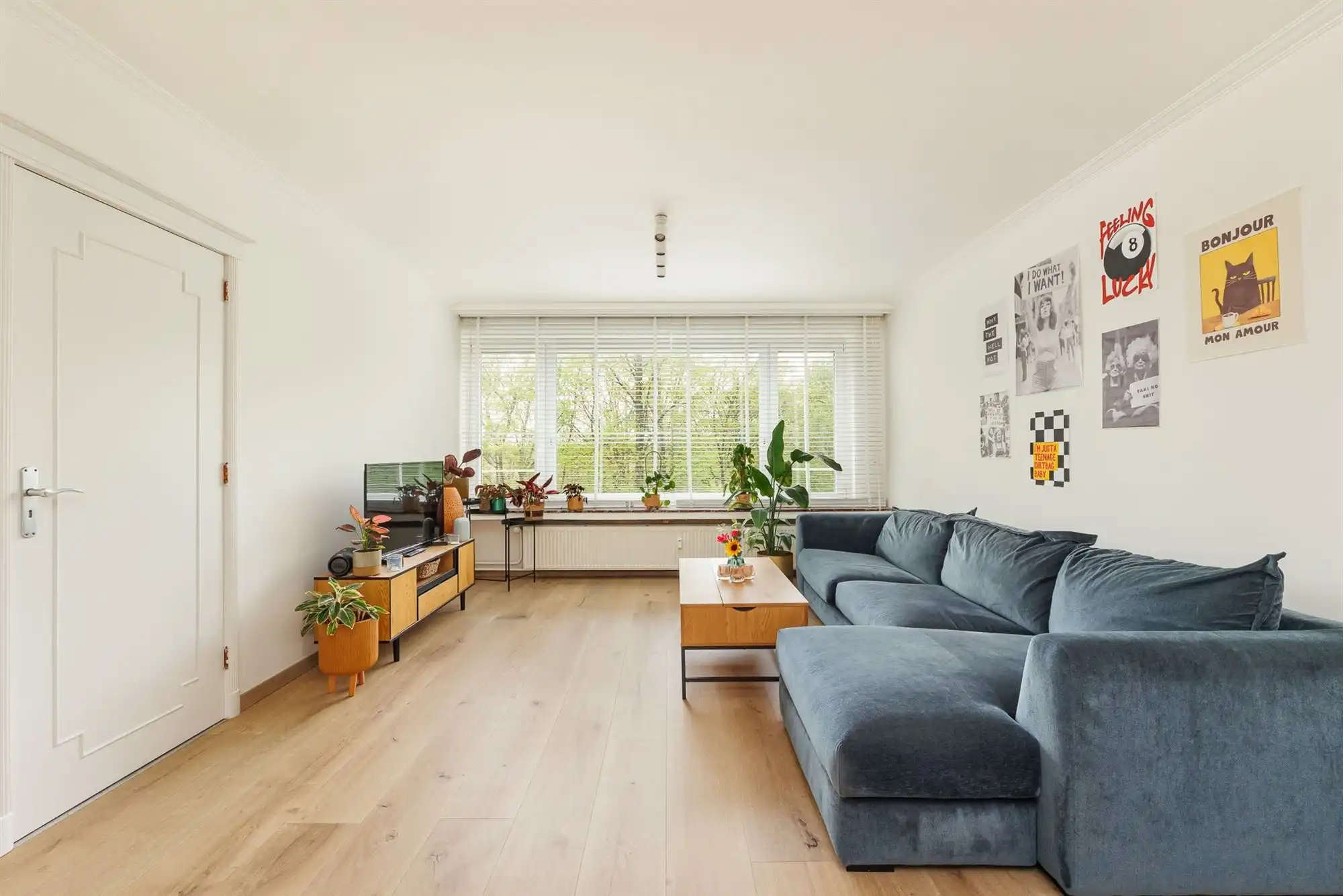 Gerenoveerd 2 Slaapkamer appartement met terras in Berchem foto 6