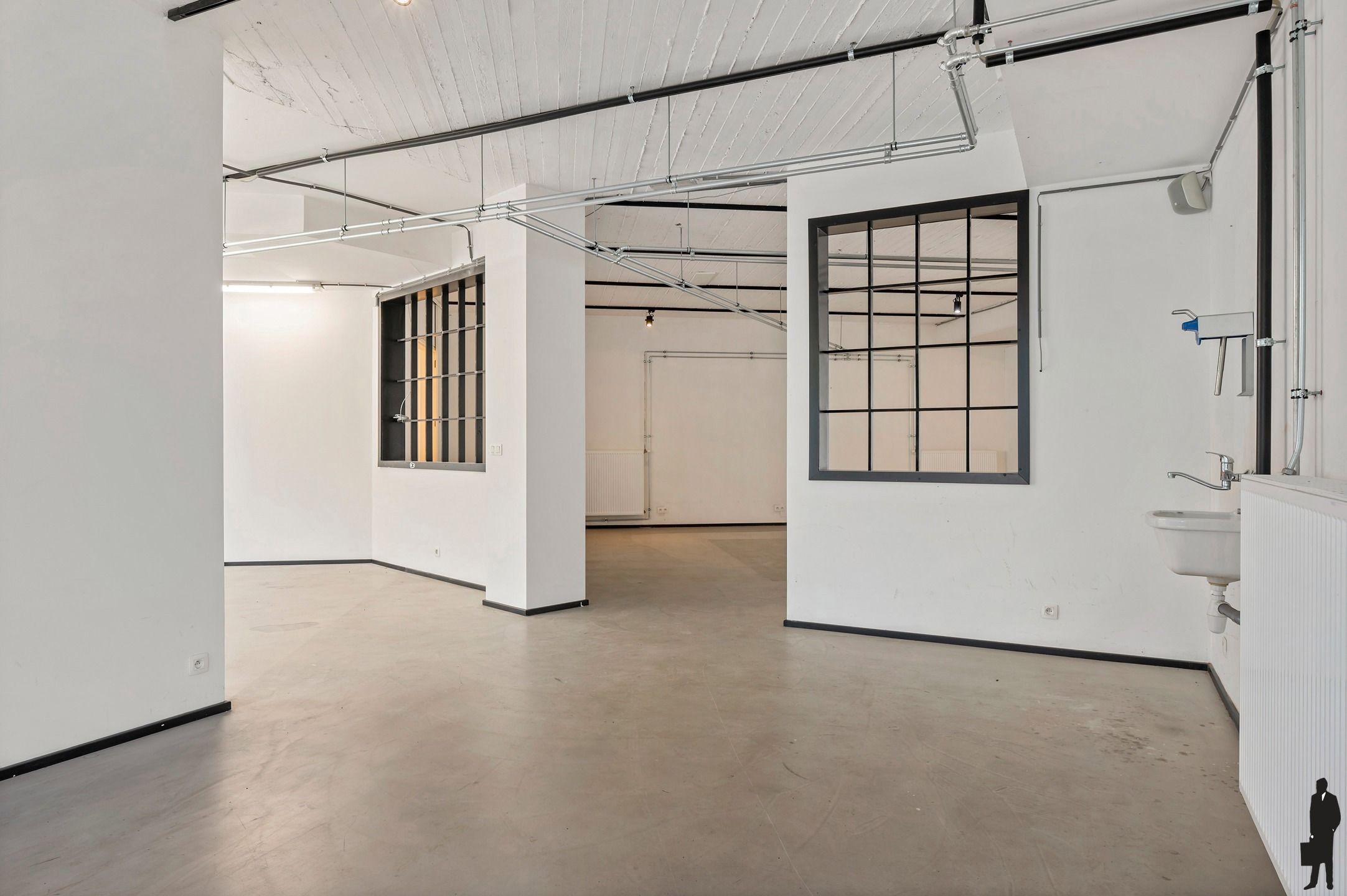 Handelsglv van ca. 327m² in het centrum van Brasschaat ! foto 9