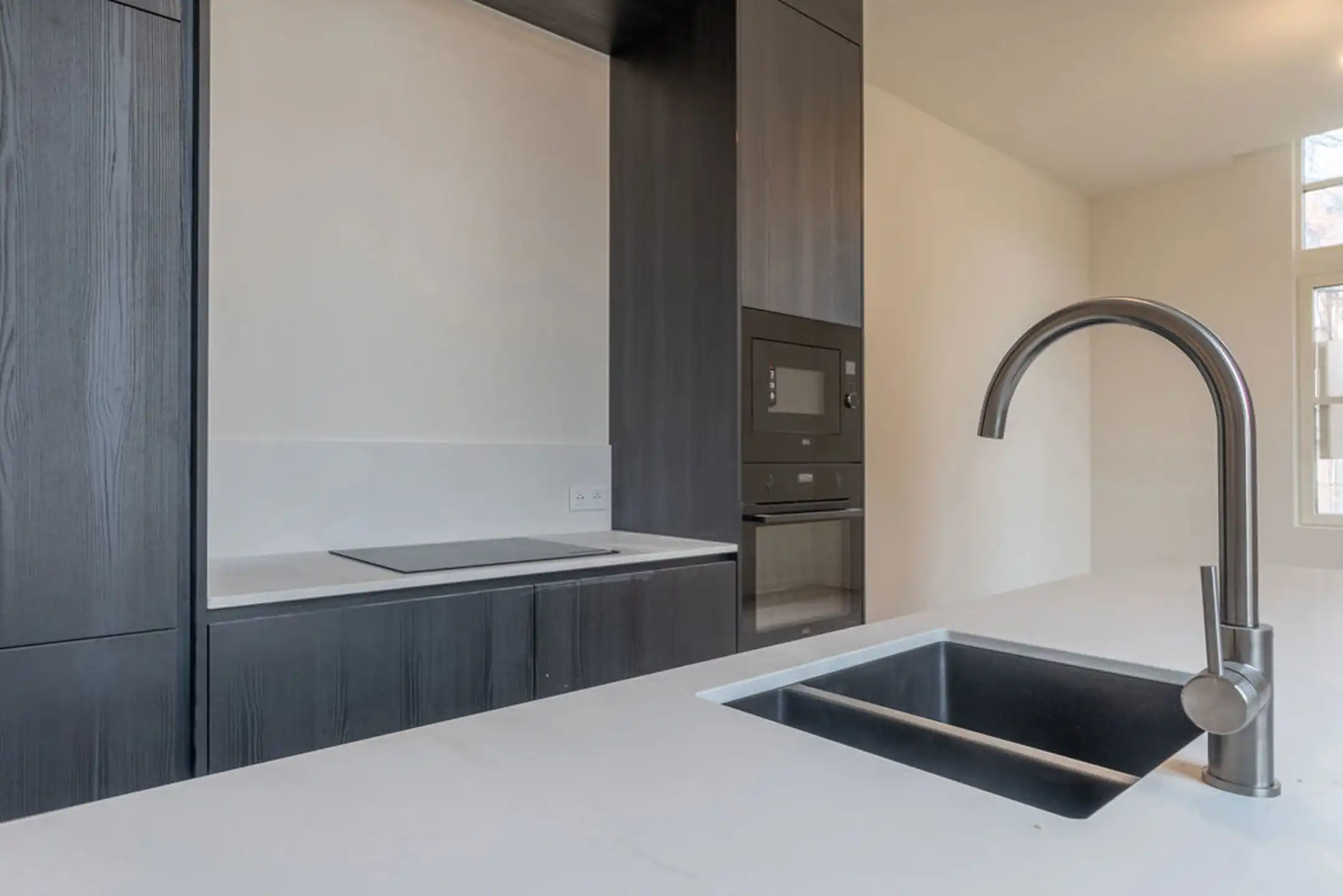 Uniek gelijkvloersappartement van 131 m² op rustige ligging foto 12