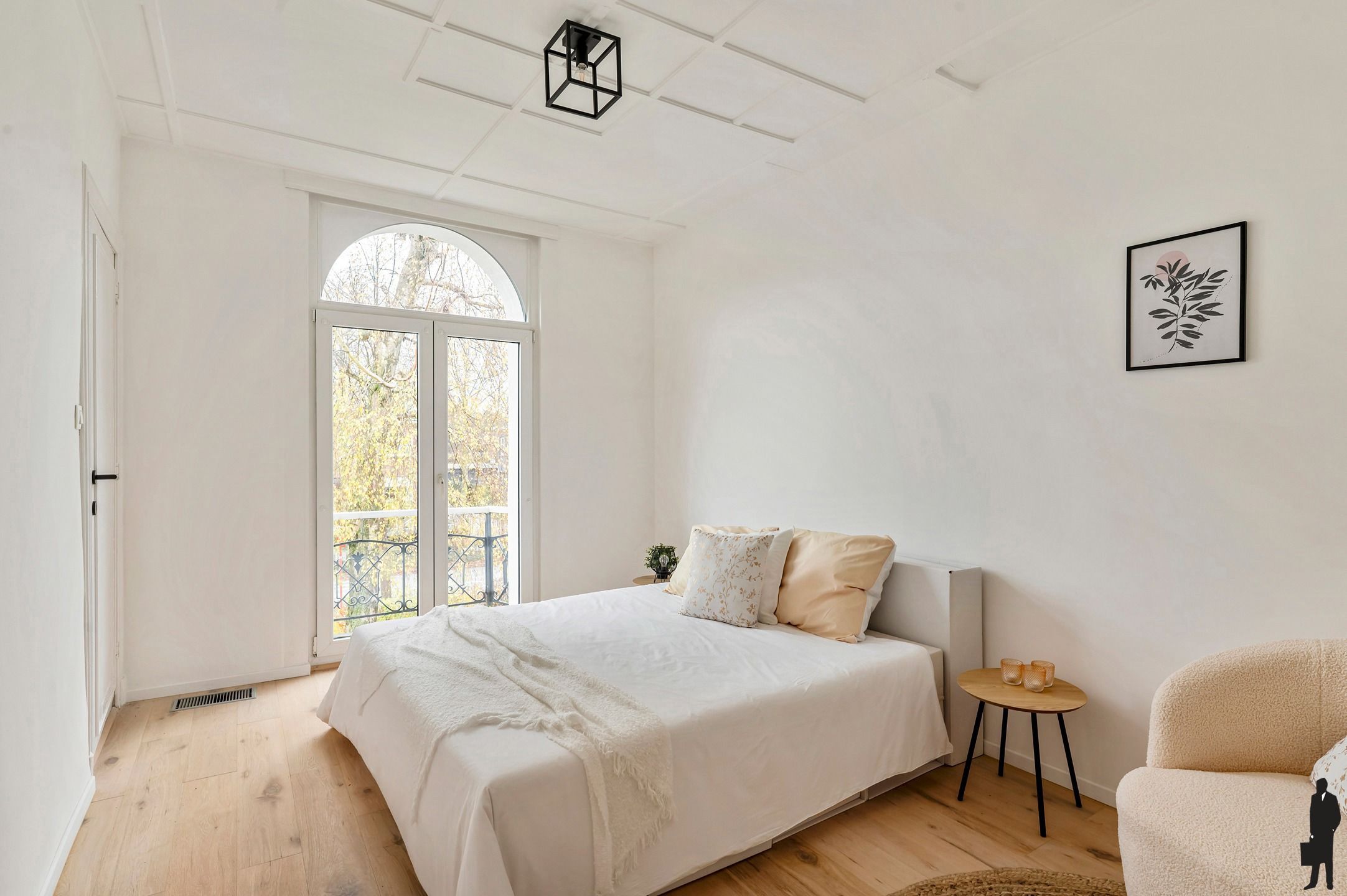 Gerenoveerde woning op ca. 520m2 met 3 slaapkamers en bureau foto 14