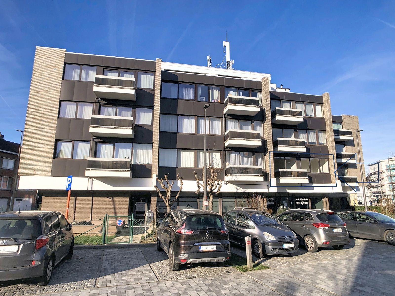 Appartement met 2 slaapkamers en autostaanplaats foto 2