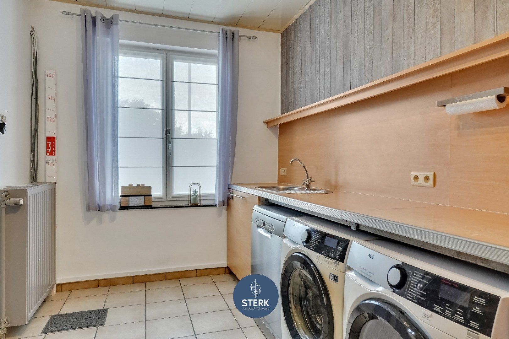 CHARMANTE GEZINSWONING MET 3 SLPKS IN HARTJE OUD-REKEM !  foto 8