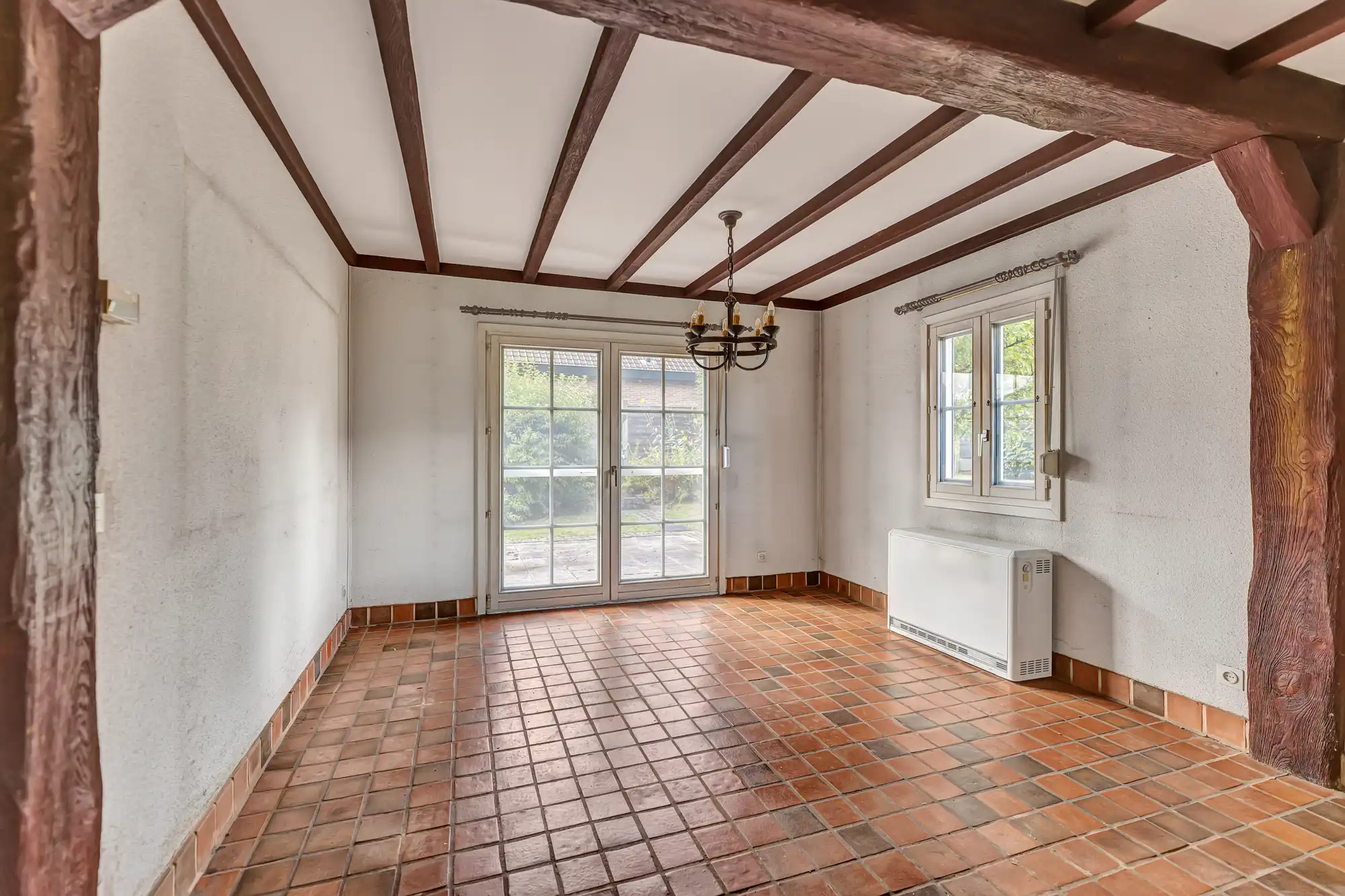 Op te frissen landelijke woning op rustige locatie foto 5