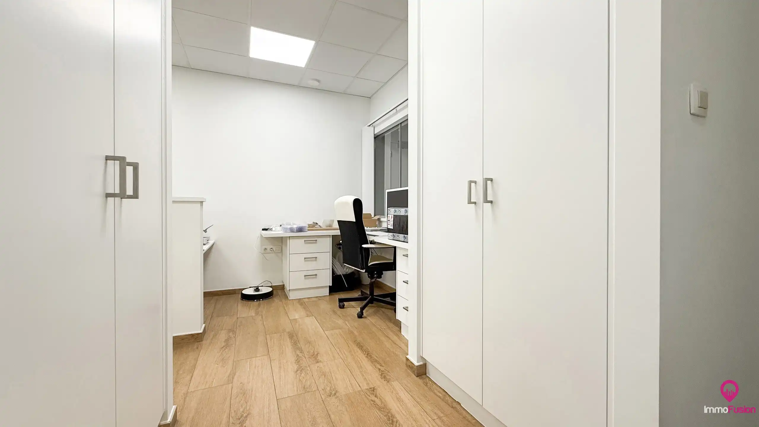 Veelzijdig industrieel pand met woonst en zonnepanelen! foto 20