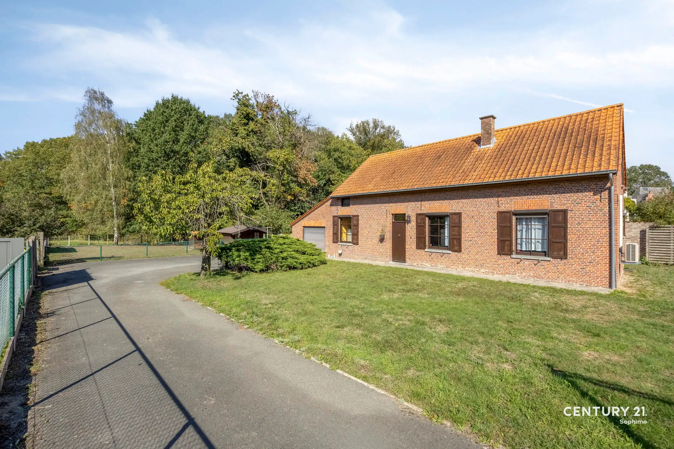 Instapklare vrijstaande woning foto 2