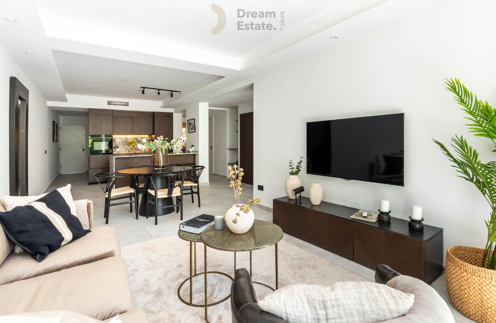 Nieuw Gerenoveerd Appartement op een Toplocatie in La Quinta, Nueva Andalucia foto 2