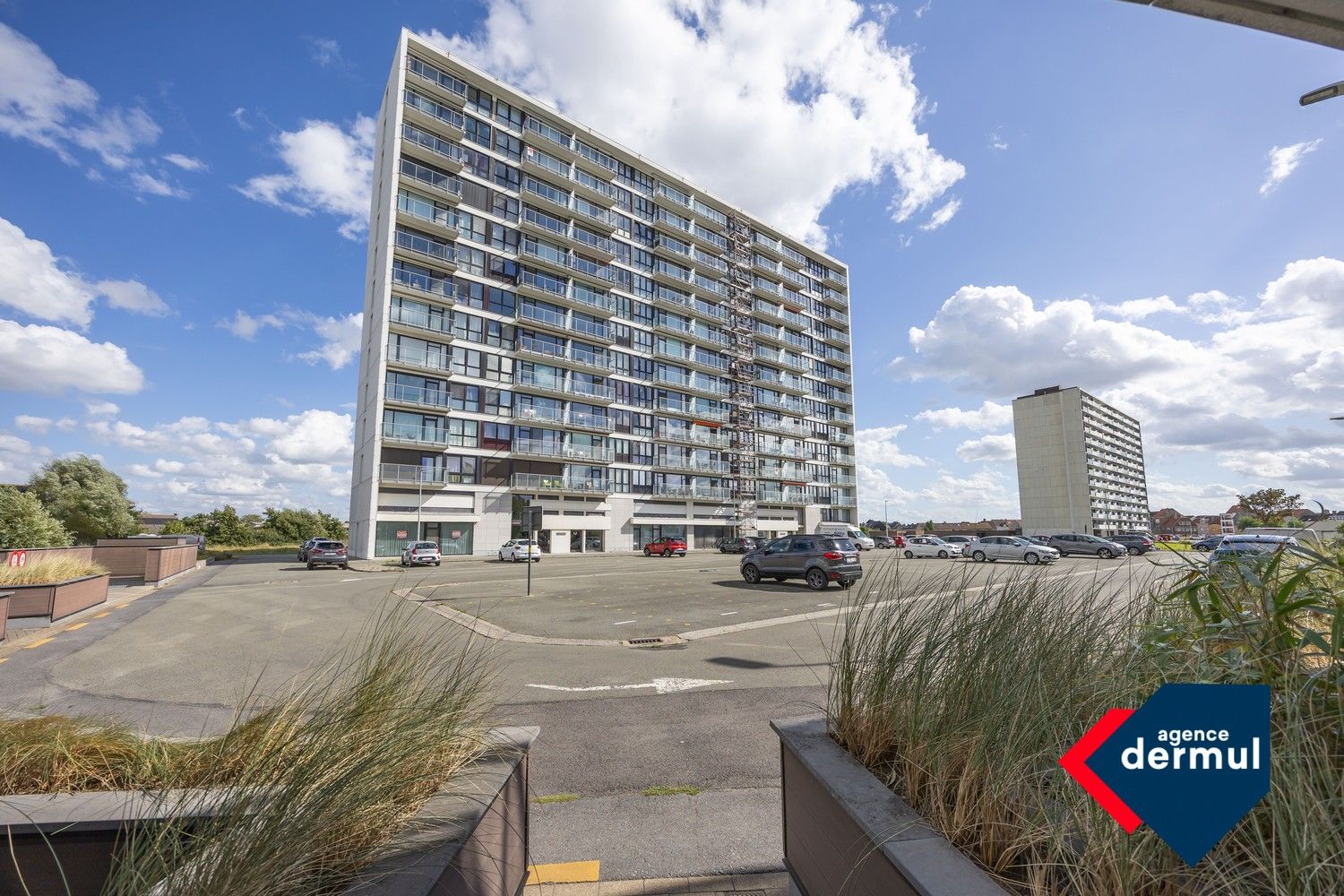 Appartement te koop foto {{pictureIndex}}