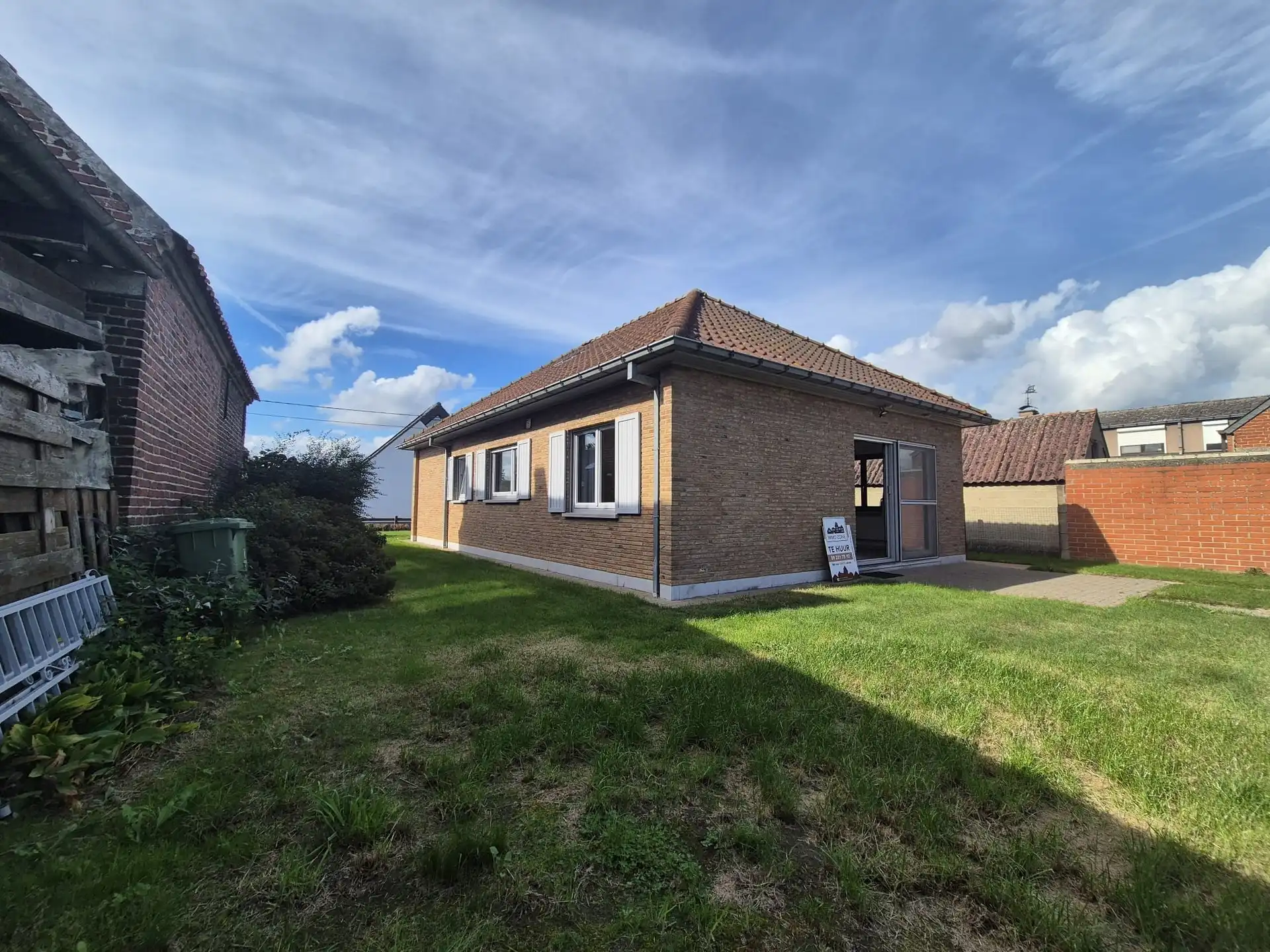 Gunstig gelegen bungalow voor kort verhuur.  foto 9