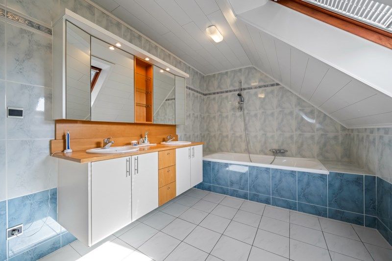 Alleenstaande woning te midden van rust en natuur foto 6