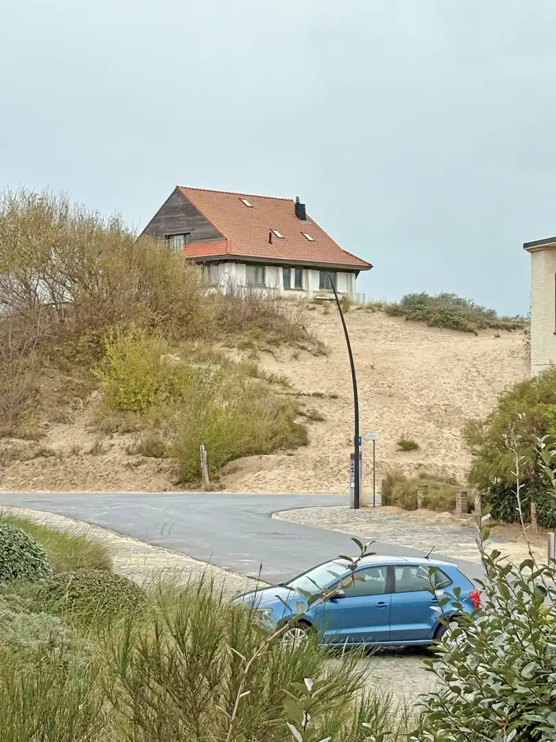 Appartement met topligging, zicht op de duinen en Mieke Hill. foto 14