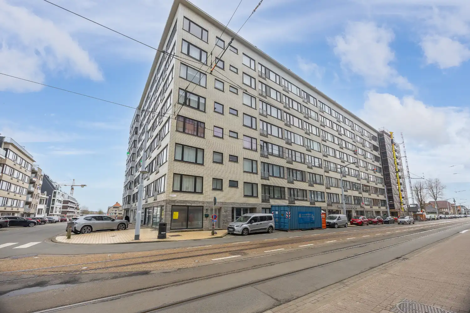 Instapklare studio met zuidgericht terras op topligging vlakbij de Zeedijk! foto {{pictureIndex}}