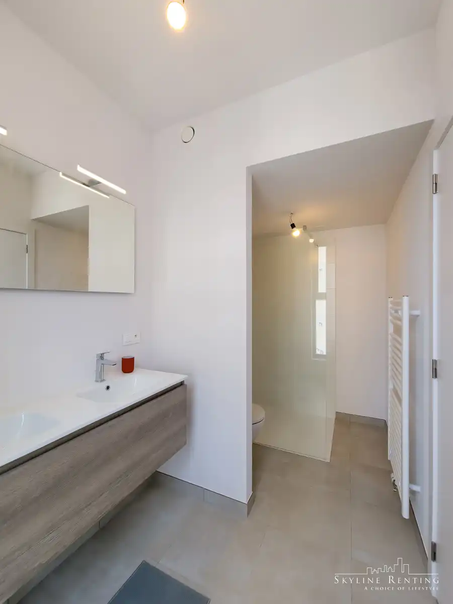 Prachtig nieuwbouw 1 slaapkamer appartement met terras foto 9