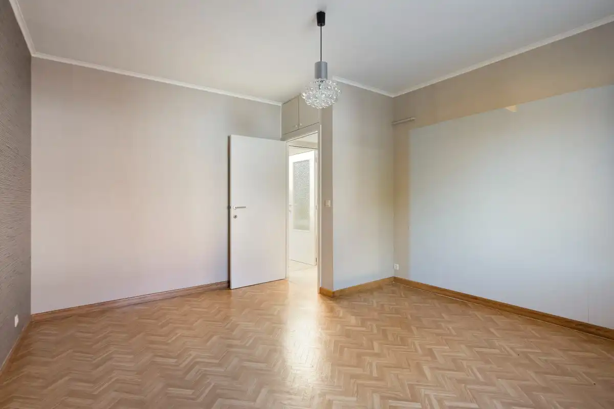 Gelijkvloers appartement met 2 slaapkamers, terras en tuin foto 14