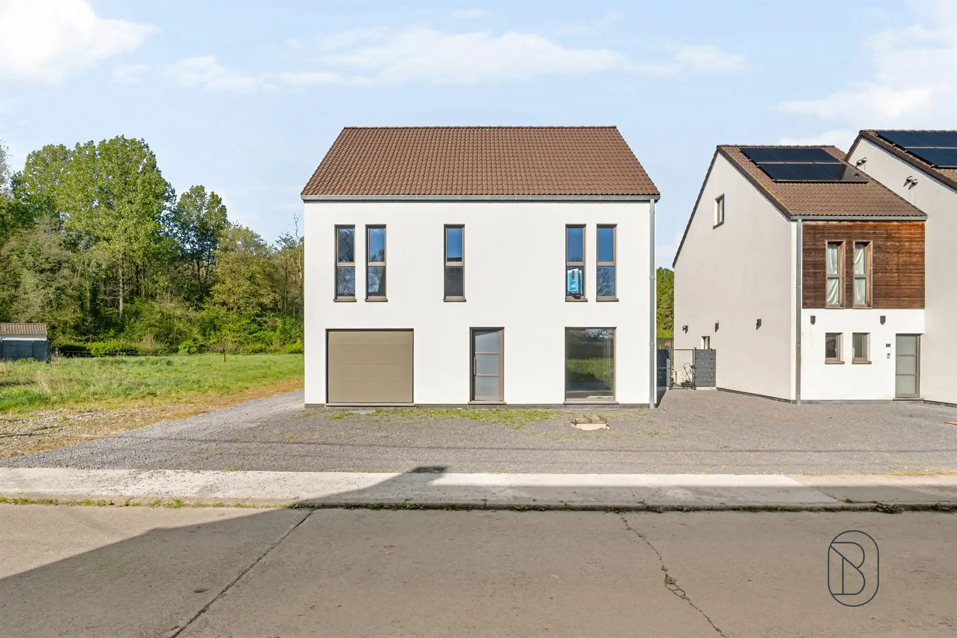 Vrijstaande woning met tuin – creëer uw eigen thuis foto 2