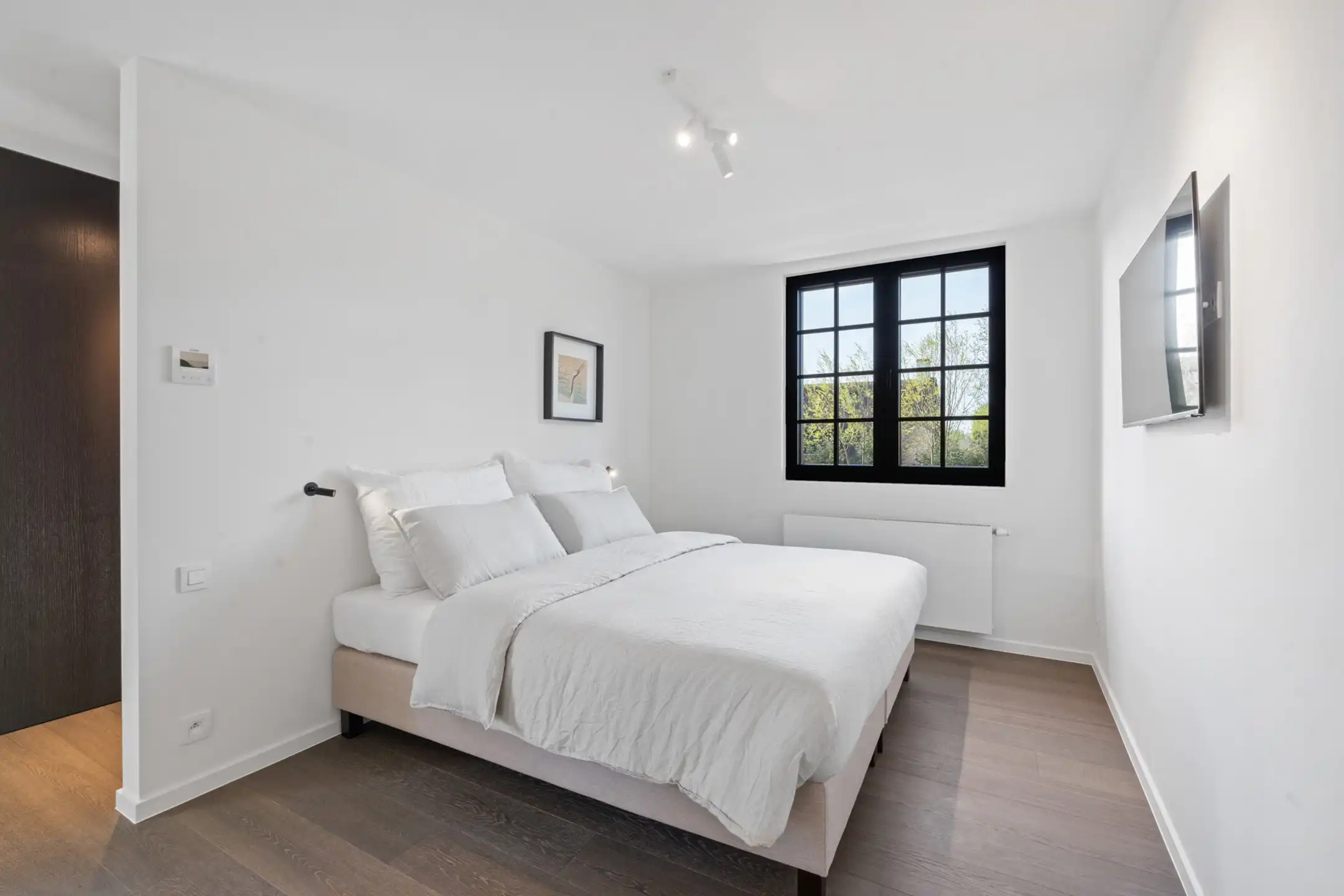 Buitengewoon, gerenoveerde villa op toplocatie in het zoute  foto 31
