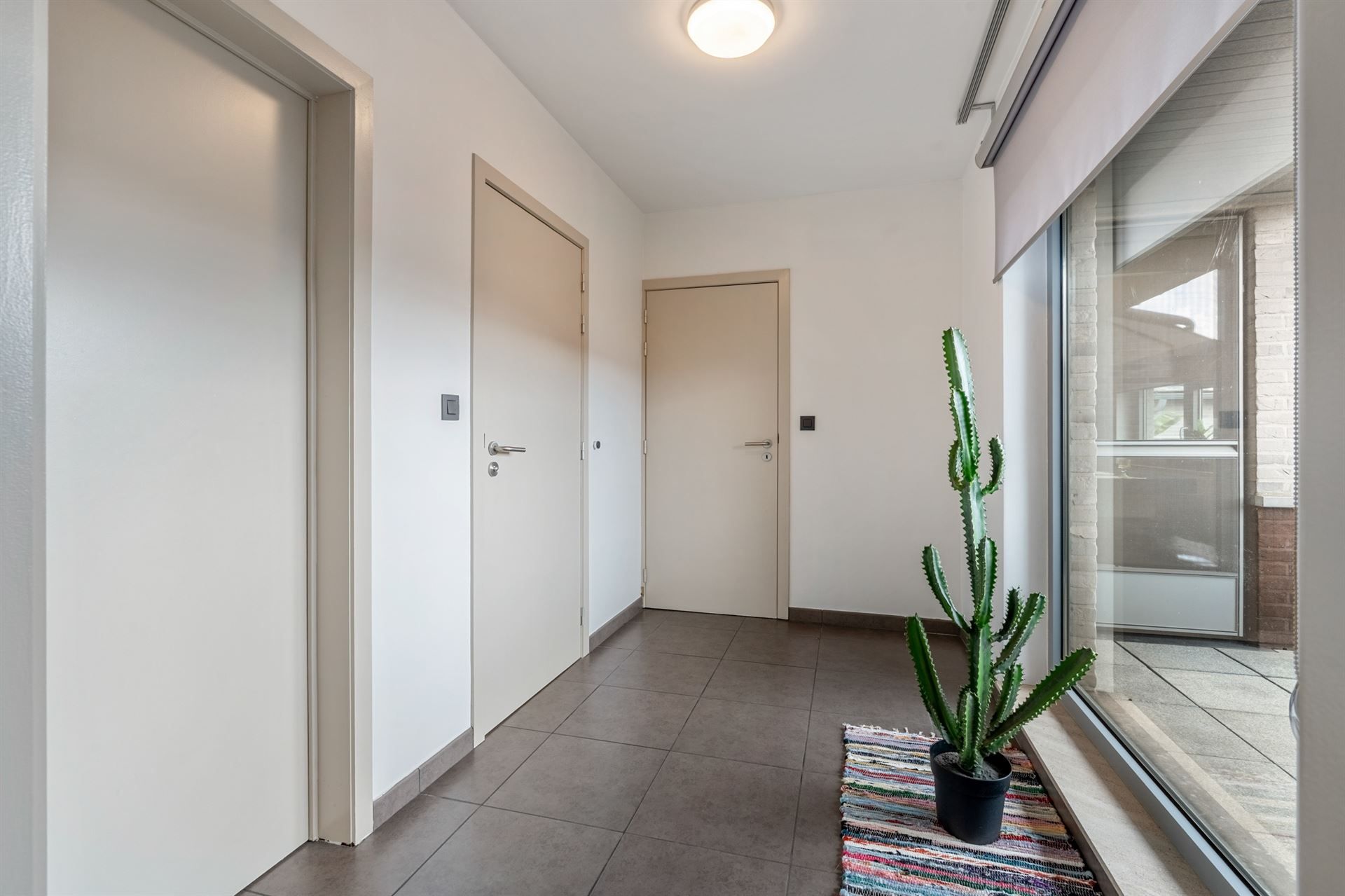 Appartement op 2de verdieping met berging en autostaanplaats. foto 7