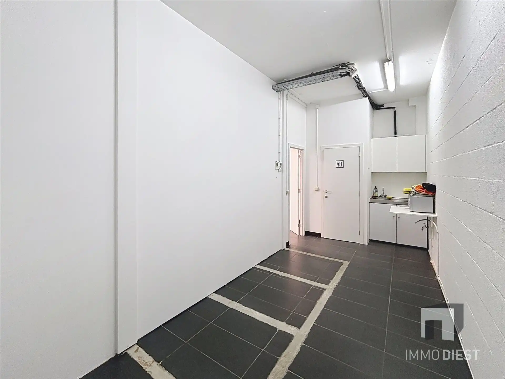 Handelspand op triple A locatie - Centrum Tessenderlo foto 18