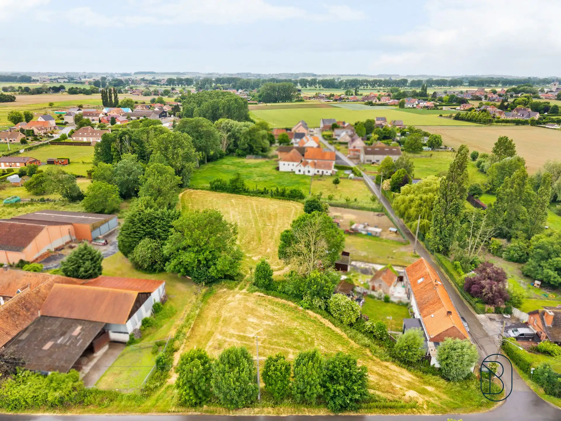 Bouwgrond van 45 are in een groene en rustige omgeving foto 3