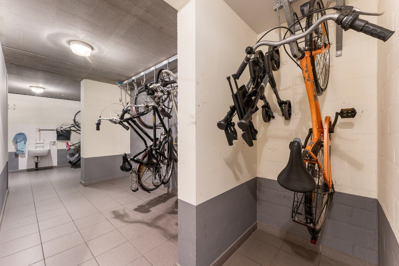 Ruim appartement met parkeerplaats in centrum Knokke foto 21