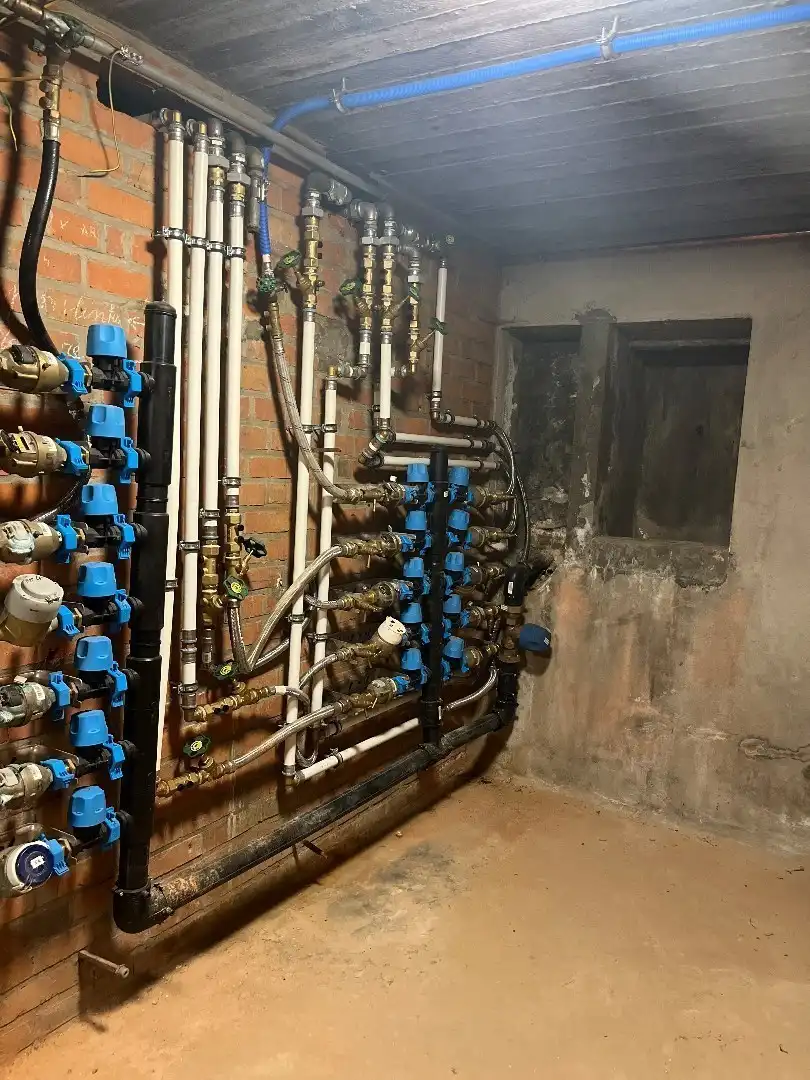 Vrije studio met open zicht op het station foto 16