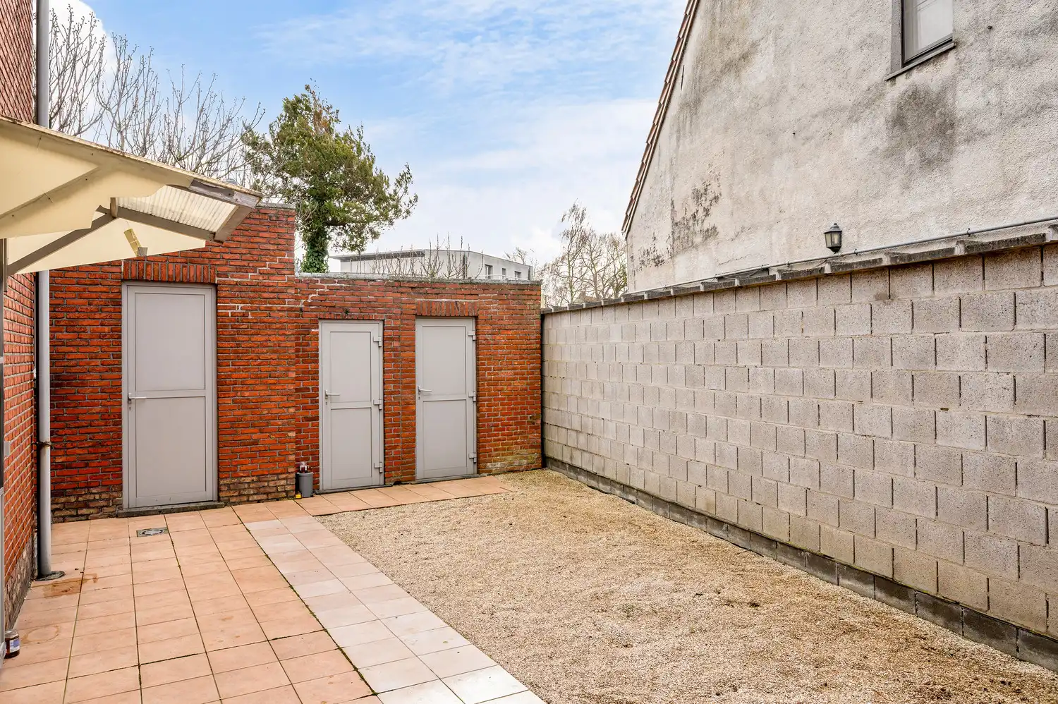 Gezinswoning, 3 slaapkamers, garage, tuin. foto 24