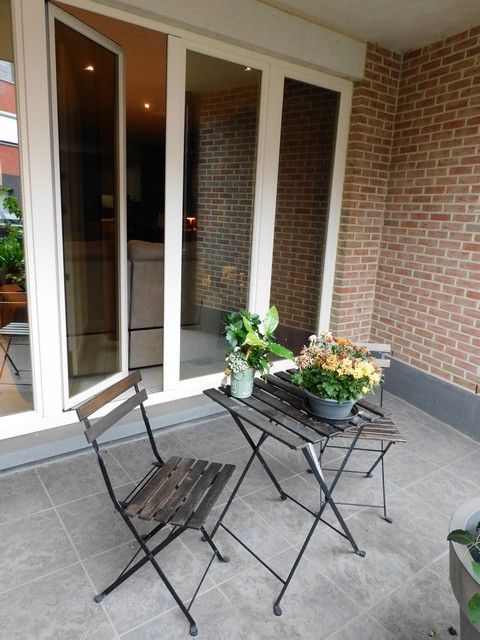 Prachtig gelijkvloers appartement in het centrum met garage   foto 2