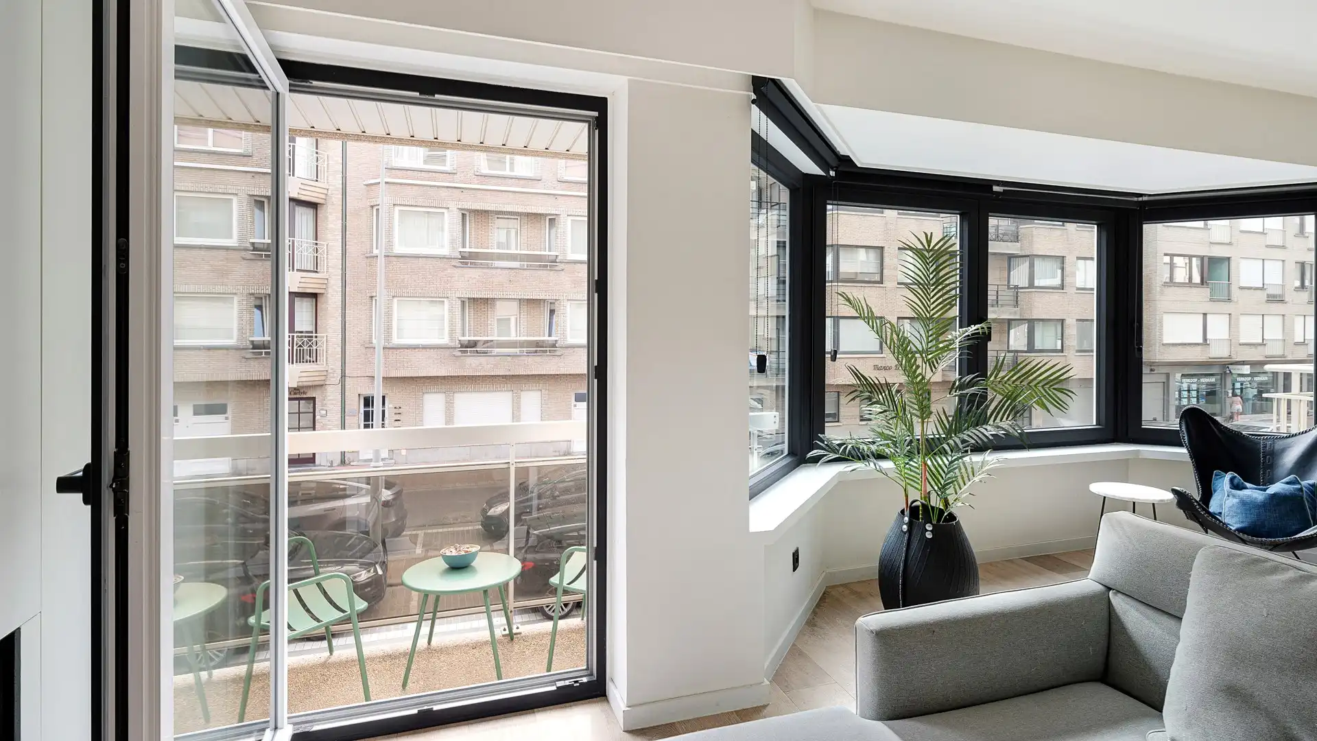 Gerenoveerd appartement met 3 slaapkamers en zijdelings zeezicht te Knokke foto 7