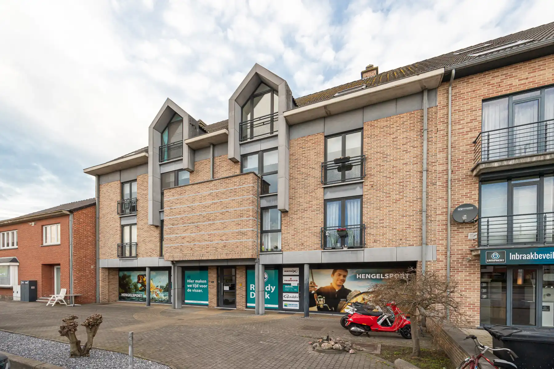 Appartement te koop foto {{pictureIndex}}