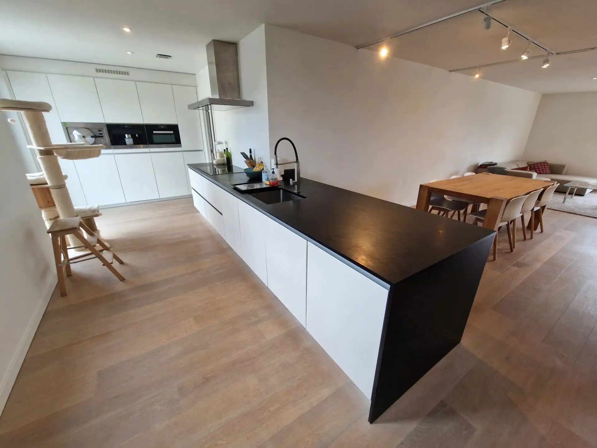 Appartement te huur foto 3