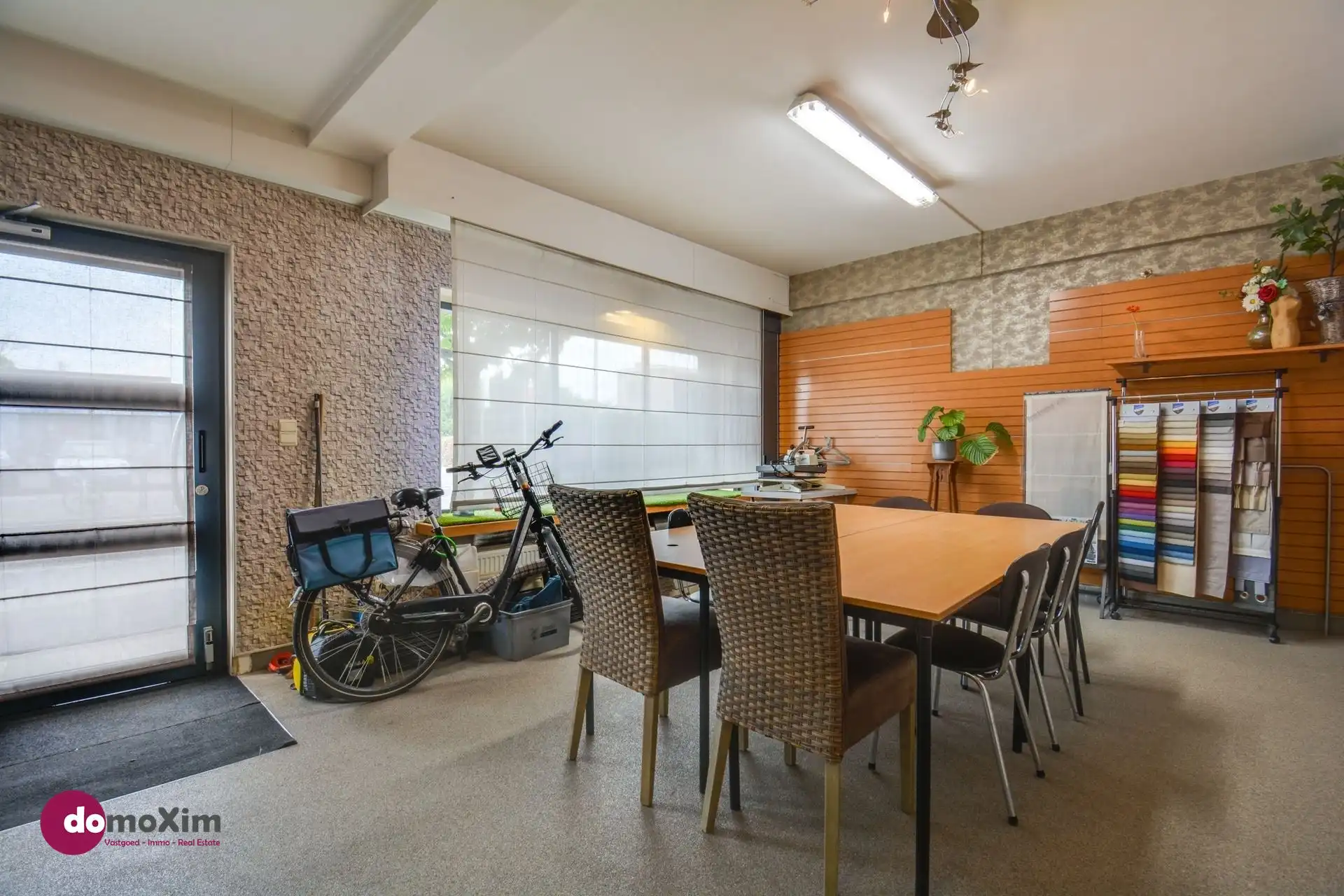 Woning voor gemengd gebruik / opbrengsteigendom nabij het centrum van Muizen foto 3