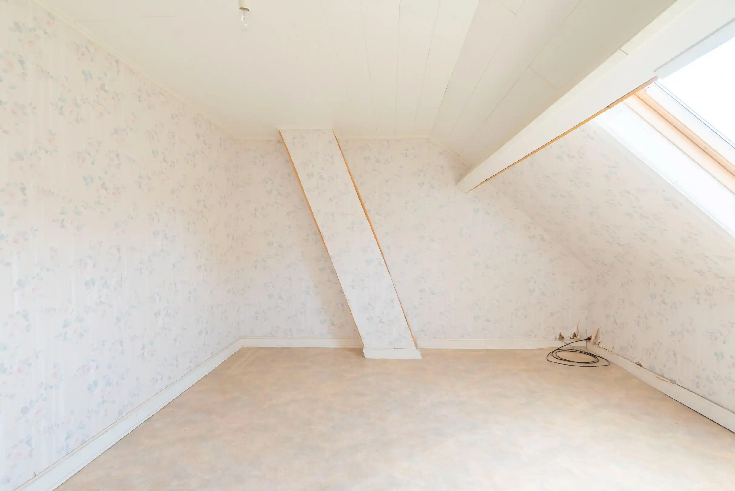 Goed onderhouden woning met garage, oprit en uitbreidingsmogelijkheden foto 13