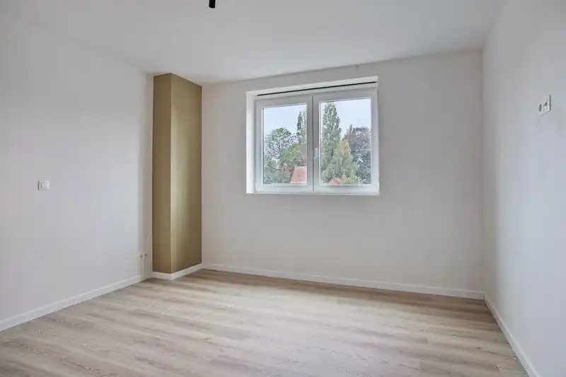 Prachtige, verrassend ruime nieuwbouwwoning met 3 slaapkamers én inpandige garage te koop in Dentergem! foto 16