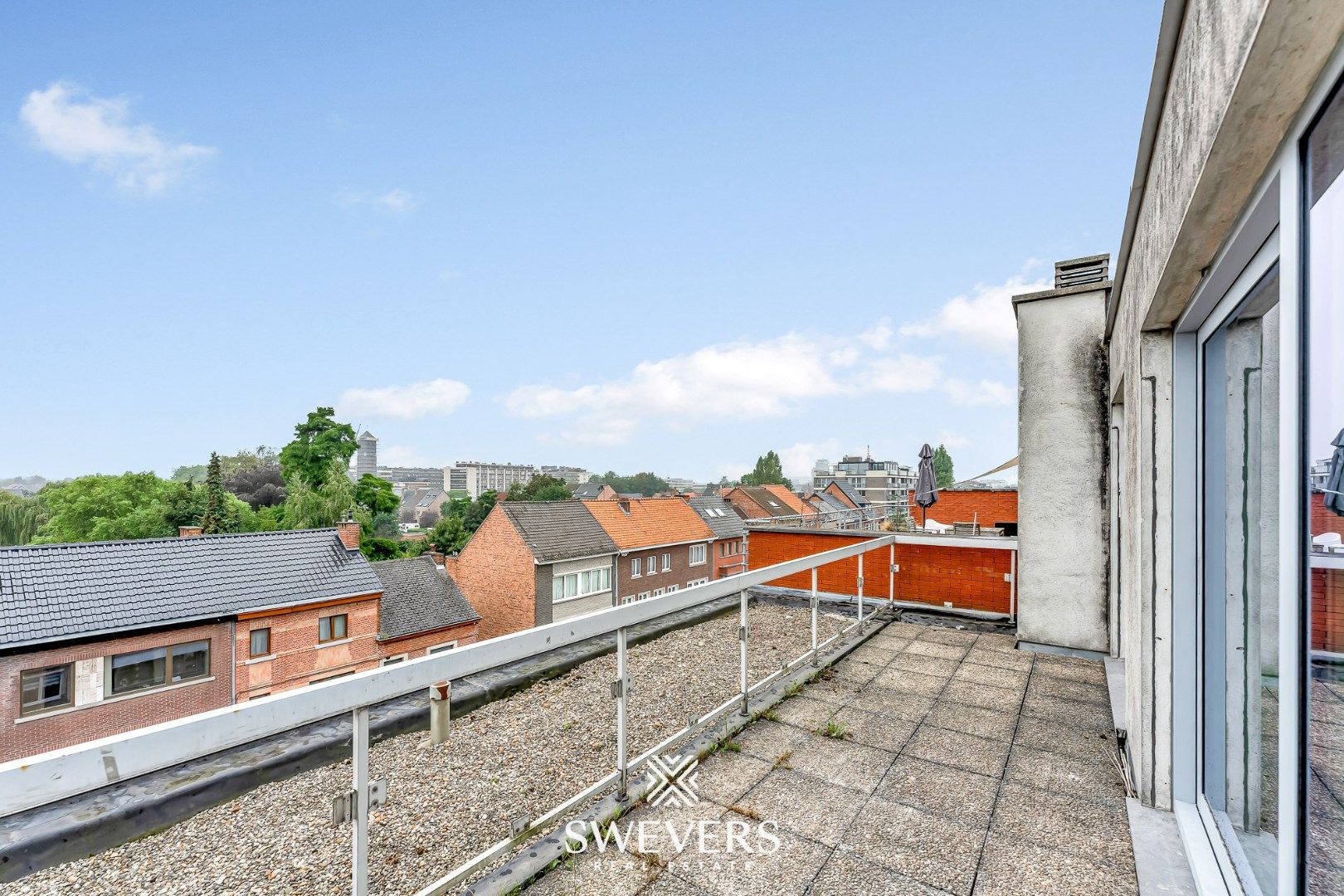 Trendy, volledig gerenoveerd 1-slkp APP met ruim dakterras (Z) vlakbij Hasselt-centrum foto 22